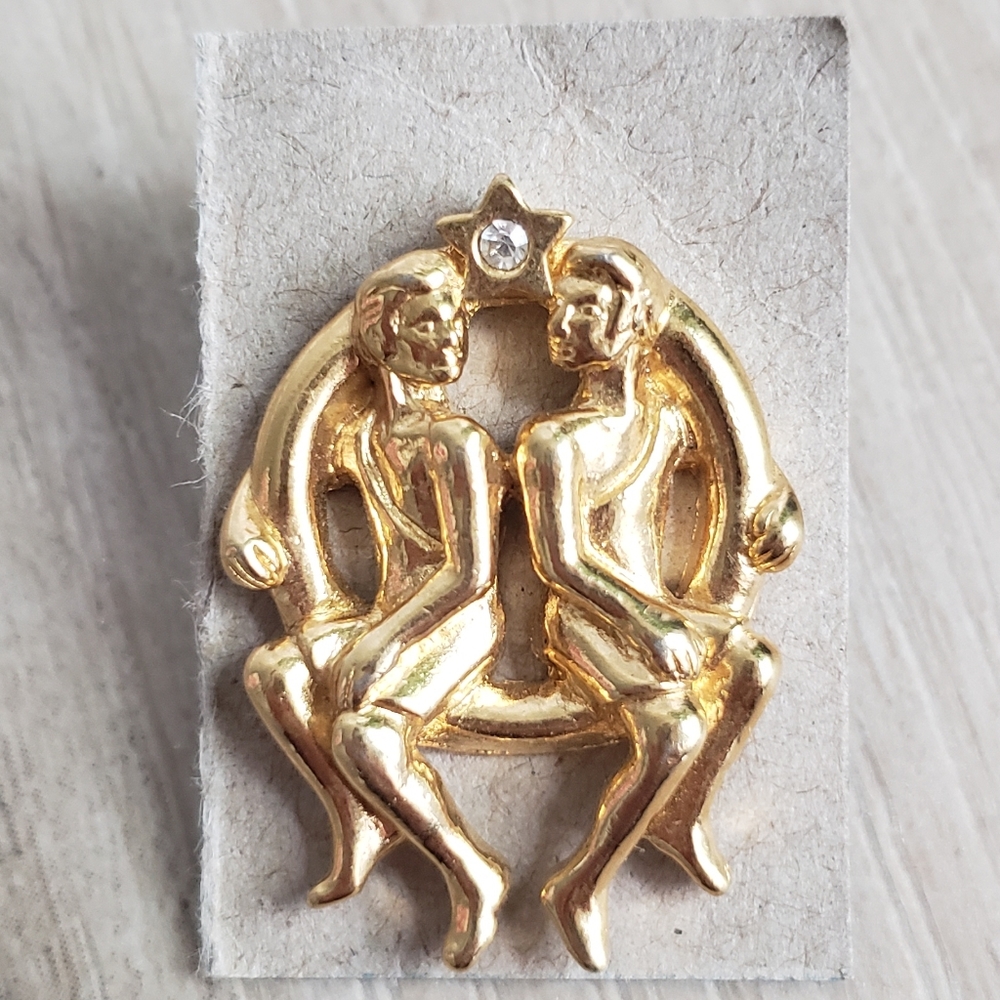 Gold vintage pin